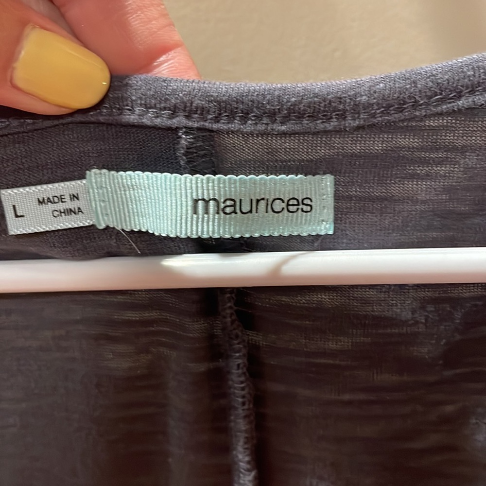 Maurices Tank - Picture 3 of 4